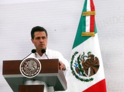 Peña Nieto asiste a comida con senadores del PRI y PVEM NTX /