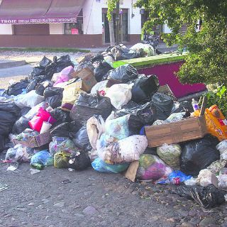 Puerto Vallarta suma cinco días sin recolección de basura