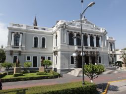 Las sesiones del Consejo General Universitario se seguirán realizando en el recinto aseguro el rector de la UdeG, Marco Antonio Cortés. ARCHIVO /