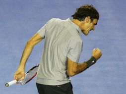 Federer avanza luego de un duro partido ante Tsonga. EFE /