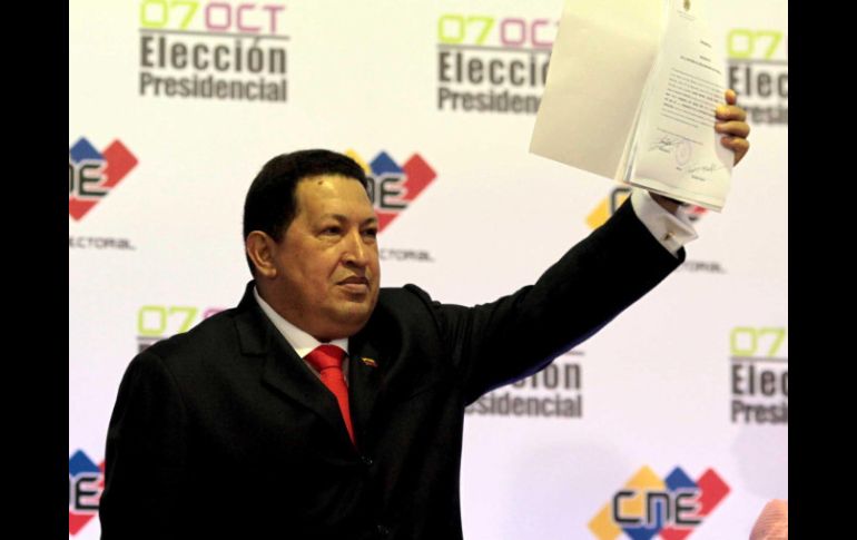 Chávez se recupera de su cuarta operación en 18 meses. ARCHIVO /