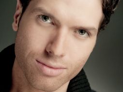 Mauricio divide su tiempo entre la actuación y la música. ARCHIVO /