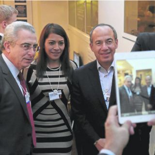 Zedillo y Calderón se encuentran en Davos