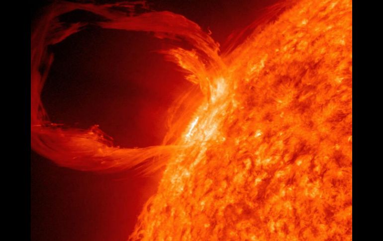 Este fenómeno puede enviar partículas solares y alcanzar la Tierra hasta tres días después. ARCHIVO /