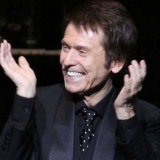 Raphael regresará a escenarios mexicanos en abril próximo