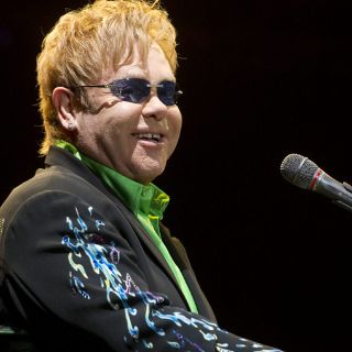 Elton John y Ed Sheeran actuarán en los Premios Grammy