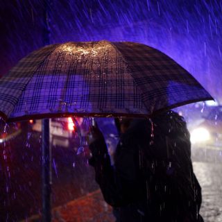 Tormenta impide realizar desfile de inicio en carnaval uruguayo
