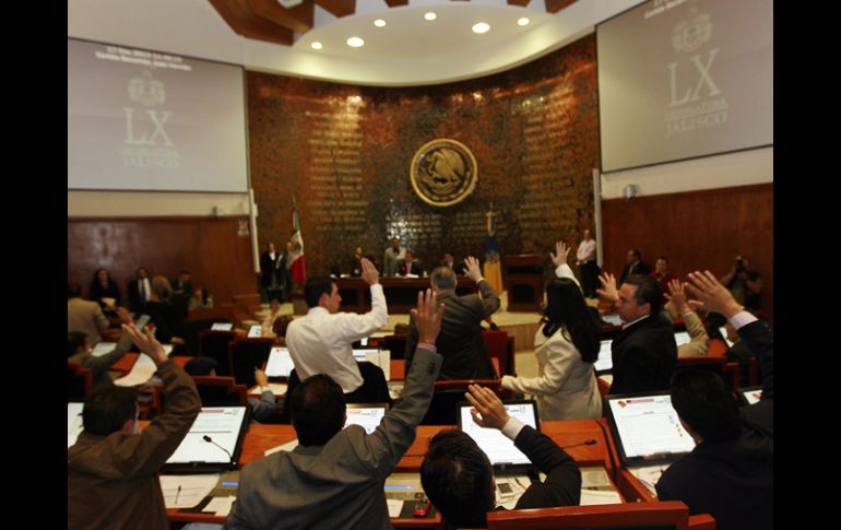 Diputados analizan la creación de una comisión especial que audite los gastos estatales de los JP 2011. ARCHIVO /