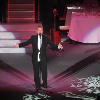 Ricardo Montaner ofrece concierto