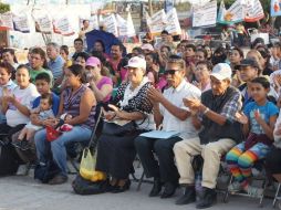 Dentro de los servicios sociales que brinda el proyecto, se da apoyo para que los beneficiarios puedan construir su casa. ESPECIAL /