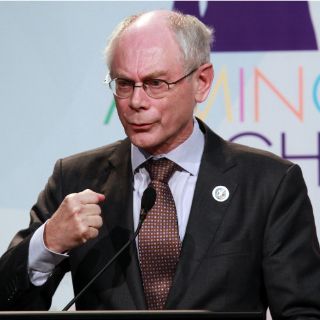 Cumbre Celac-UE termina con el compromiso de fortalecer inversiones