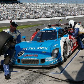 Rojas consigue el tricampeonato en Daytona