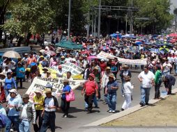 Se sumaron tres millones 200 mil trabajadores a los amparos en contra de la reforma laboral. ARCHIVO /
