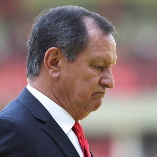 Meza sale 'echando lumbre'