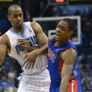 Orlando cae de forma apretada ante Detroit, 104-102