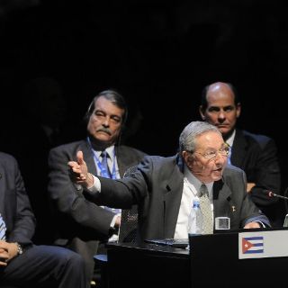 El exilio cubano califica de vergüenza que Castro presida la Celac