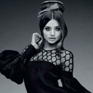 Miranda Kerr muestra de nuevo su belleza en una revista