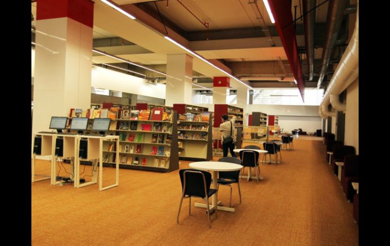También preparan un programa de préstamo externo de libros previsto para septiembre. ARCHIVO /