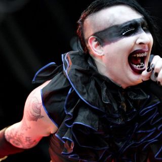 Demanda Marilyn Manson a una mujer por acoso