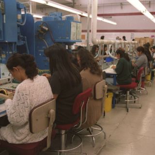 Empleo en manufactura creció 2.5% en noviembre: INEGI