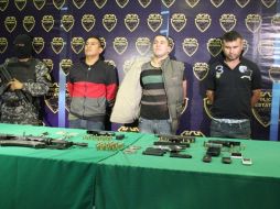 Las armas y los detenidos serán puestos a disposición del Ministerio Público para su Investigación. ESPECIAL /