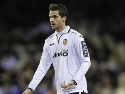 Gago ''pasa de noche'' con Valencia y es cedido para volver a su país. EFE /