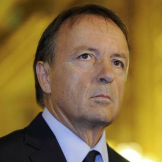 Raúl Castro conversa con titular del Senado francés sobre la CELAC-UE