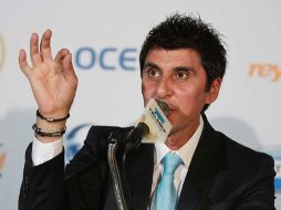 Jimmy Morales señala que busca apoyar más a los jóvenes en el automovilismo. NTX /