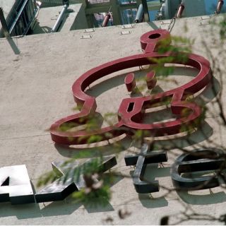 Sube S&P calificación de Axtel tras reestructura de deuda