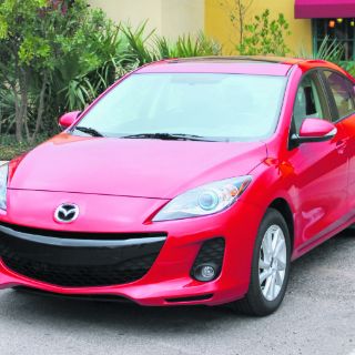 ''Trocas'', sedanes y el precio de la gasolina