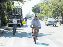 A partir de marzo el tramo que comprende desde la Glorieta Artesanos hasta el Periférico será incluida en la Vía RecreActiva. EL INFORMADOR /