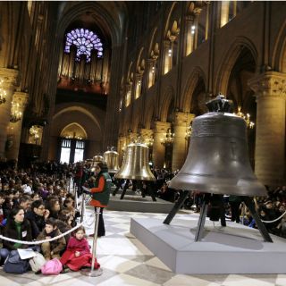 La catedral de Notre-Dame bendice sus nuevas campanas
