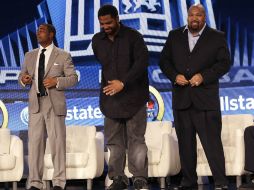 De izquierda a derecha: Warren Sapp, Cris Carter, Jonathan Ogden y Larry Allen. AP /