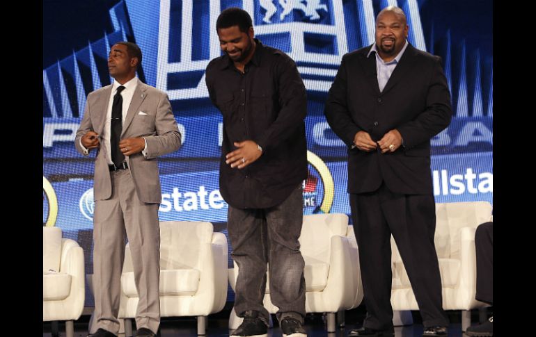 De izquierda a derecha: Warren Sapp, Cris Carter, Jonathan Ogden y Larry Allen. AP /