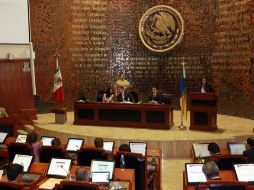 El Órgano Técnico de la Comisión de Educación analizan propuestas que la LIX Legislatura dejó pendientes. ARCHIVO /