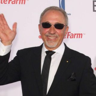 Emilio Estefan producirá Festival People en Español 2013