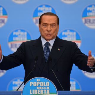 Berlusconi promete reintegrar dinero de impuesto a los italianos