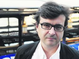 Entre letras. ''Nunca pensé que iba a vivir de la escritura'', dice el escritor Javier Cercas. ESPECIAL /