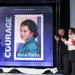 En Estados Unidos, dedican estampilla a Rosa Parks