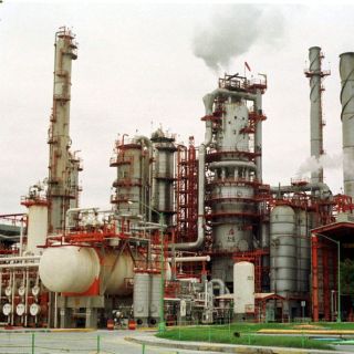 Reforma energética, oportunidad para reactivar sector petroquímico