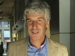 El ex técnico del Palermo es el décimo entrenador de la categoría de honor del futbol italiano en ser destituido esta temporada. ARCHIVO /