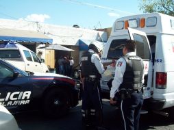 Personal de la Policía de Guadalajara fue el que primero llegó al lugar de los hechos.  /