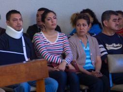 Familiares y amigos del personal que labora en Petróleos Mexicanos, acudieron a una misa en honor a las víctimas. NTX /
