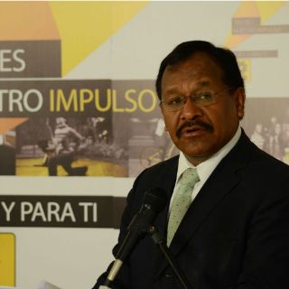 Anuncia PRD defensa del petróleo