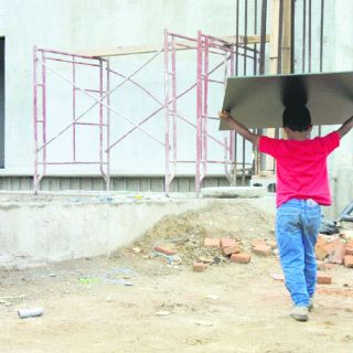 Niños trabajadores rebasan al DIF