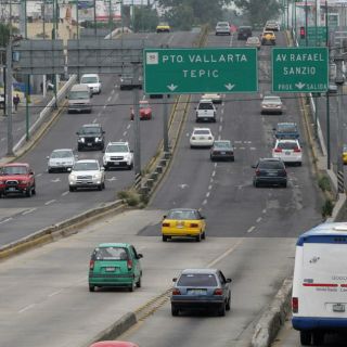 Carambola complica el tránsito en Avenida Vallarta
