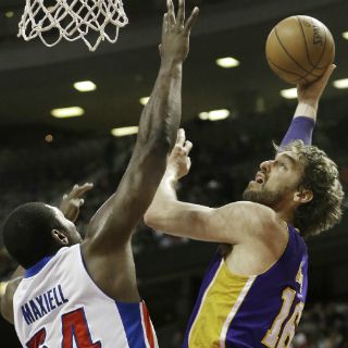 Gasol continúa en guerra con D'Antoni