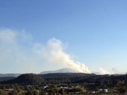 Ana Alvarado (@anialvarado_h) transitaba por la carretera a Nogales, a la altura del club de la UdeG, cuando publicó la imagen. ESPECIAL /