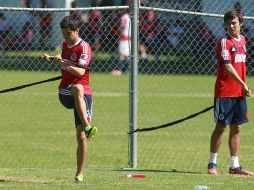 Sergio Pérez (izq) es de los más motivados para el juego del próximo sábado en Monterrey.  /