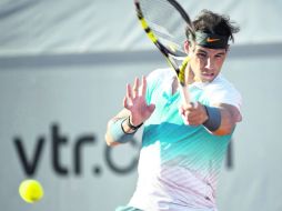Rápido. Rafael Nadal y Mónaco se impusieron a la pareja checa formada por Cermank y Dlouhy, en una hora y cinco minutos. AFP /